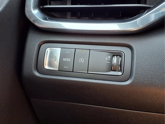 2026 GMC Acadia Elevation - Photo 10