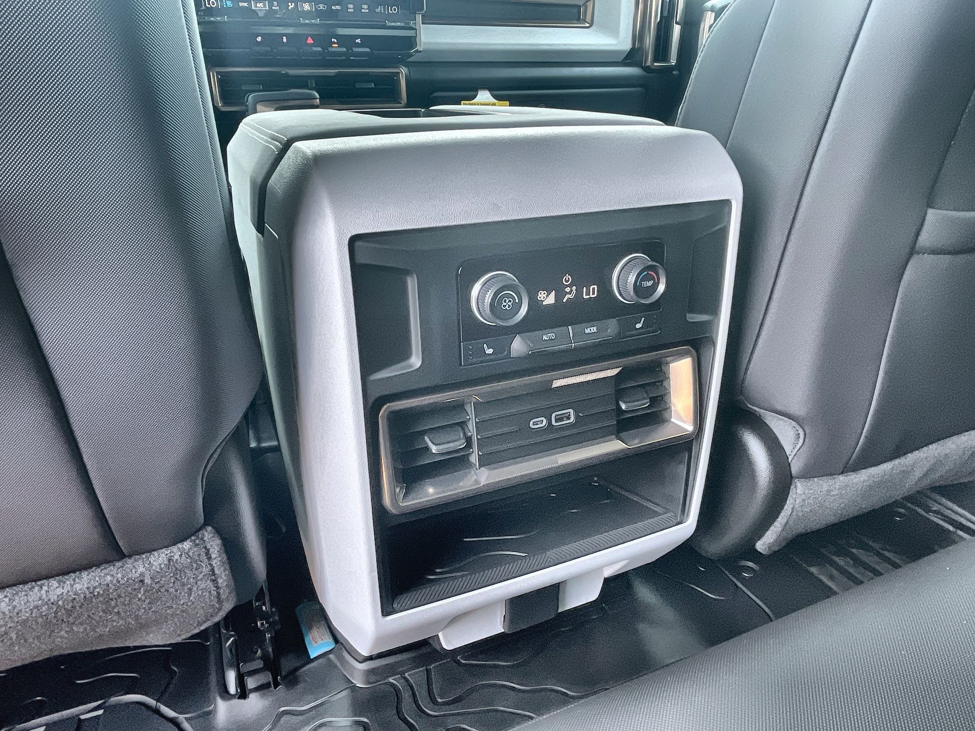 2025 GMC HUMMER EV 2X - Photo 56