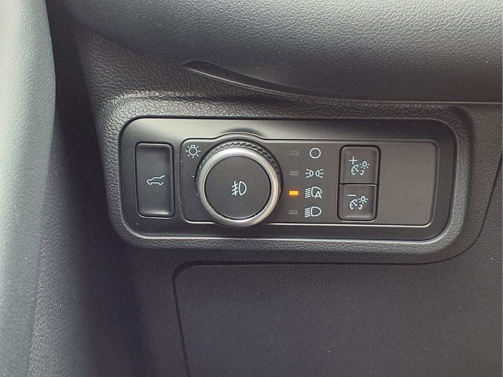 2025 Ford Explorer ST - Photo 12