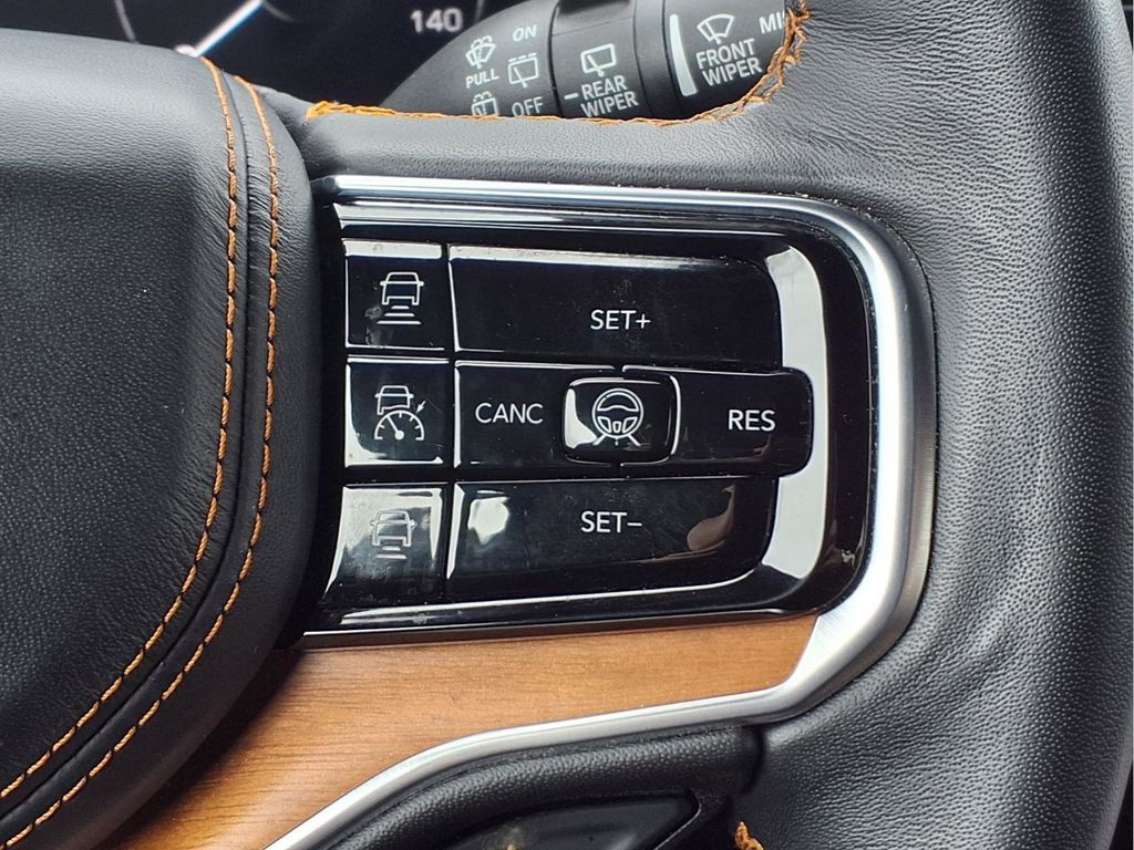 2024 Jeep Grand Wagoneer L Series III - Photo 14