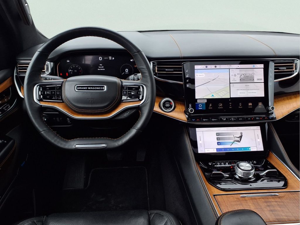 2024 Jeep Grand Wagoneer L Series III - Photo 4