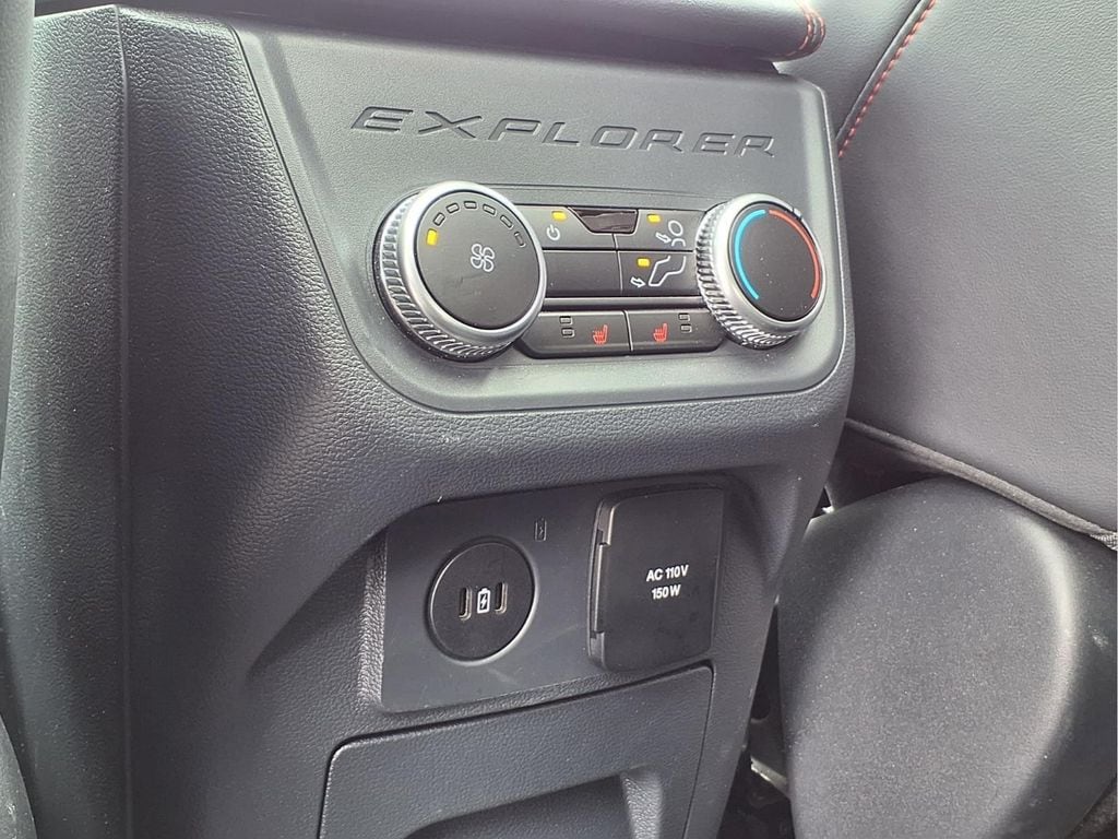 2025 Ford Explorer ST - Photo 23