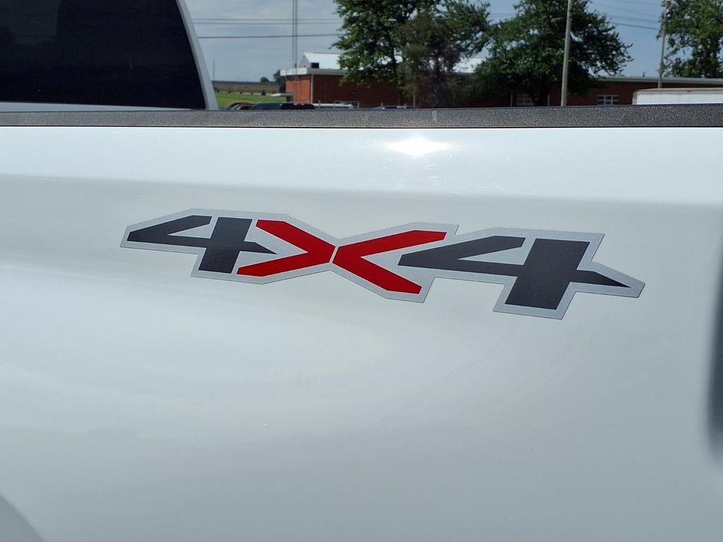 2025 Chevrolet Silverado 2500HD LT - Photo 29