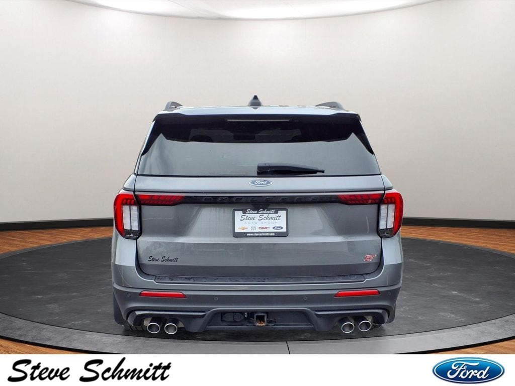 2025 Ford Explorer ST - Photo 29