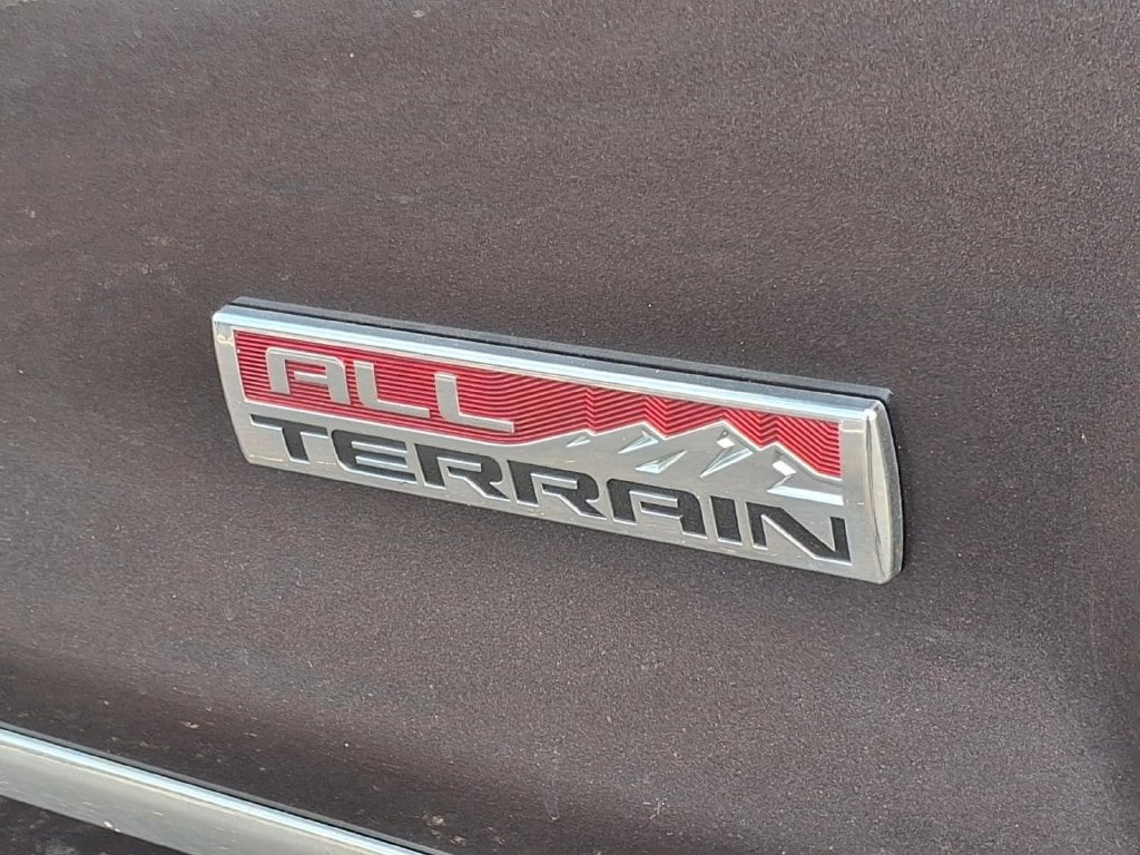 Used 2015 GMC Sierra 1500 SLT Truck Crew Cab