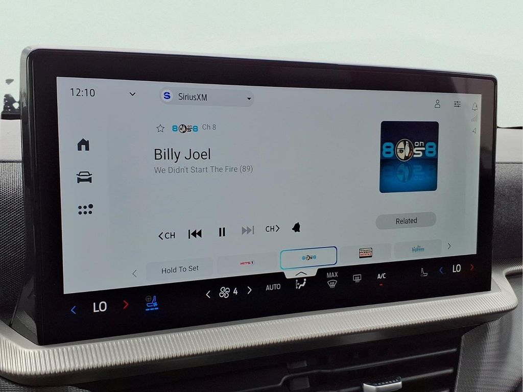 2025 Ford Explorer ST - Photo 7