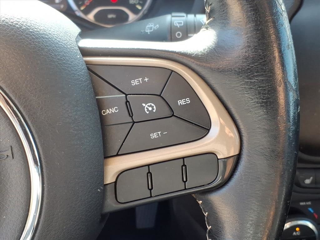 2016 Jeep Renegade Limited - Photo 13