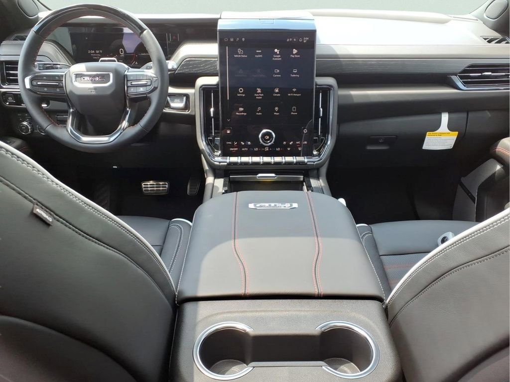 2026 GMC Yukon AT4 Ultimate - Photo 8