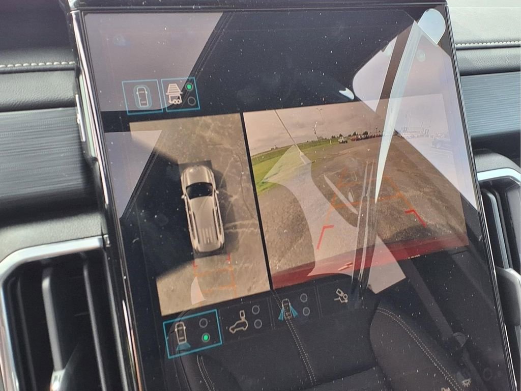 2026 GMC Acadia Elevation - Photo 9