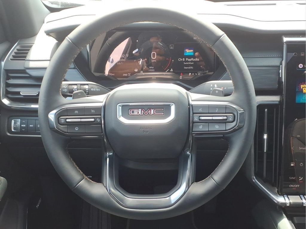 2026 GMC Acadia AT4 - Photo 5