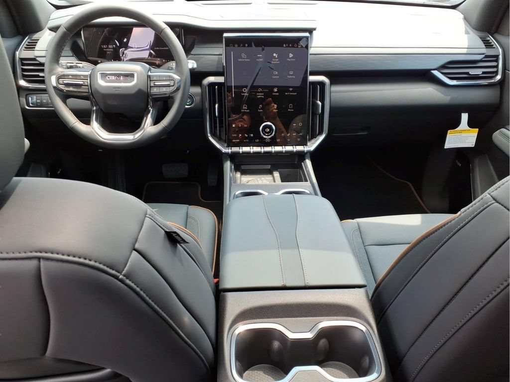 2026 GMC Acadia AT4 - Photo 7
