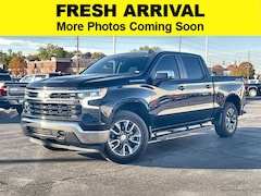 2022 Chevrolet Silverado 1500 LT Truck Crew Cab