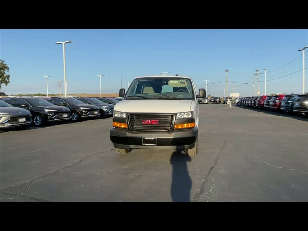 New 2025 GMC Savana 2500 Work Van Van Cargo Van