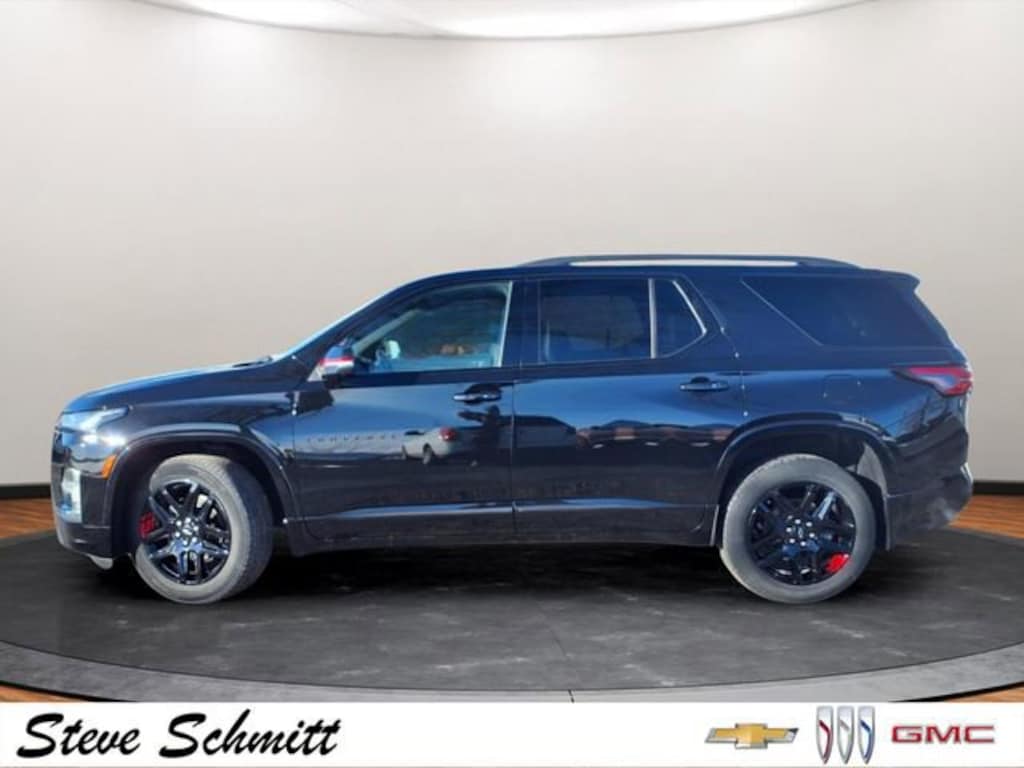 Used 2022 Chevrolet Traverse Premier SUV