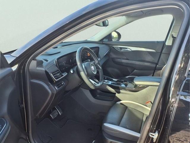 2025 Buick Envision Sport Touring - Photo 18