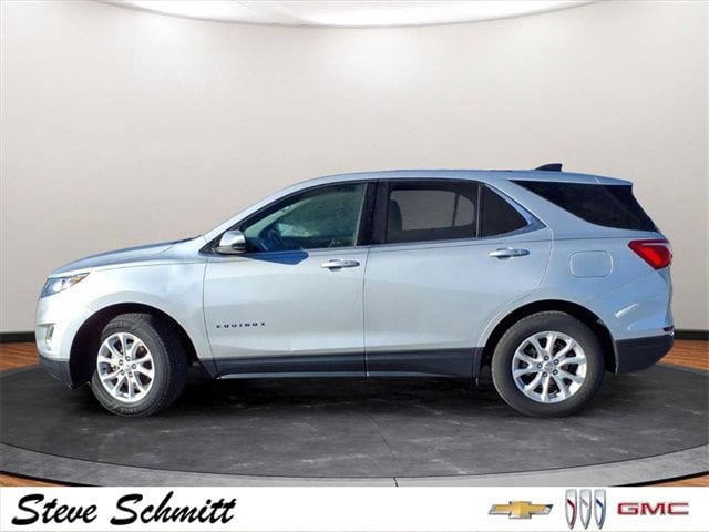 Used 2018 Chevrolet Equinox LT with VIN 2GNAXJEV8J6129131 for sale in Highland, IL