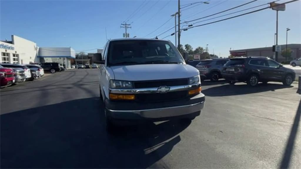 Used 2020 Chevrolet Express Passenger 3500 1LT Van