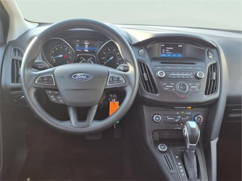 Used 2015 Ford Focus SE