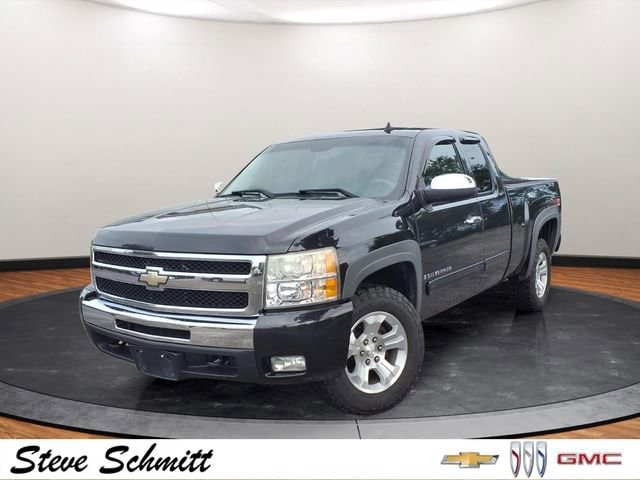 2009 Chevrolet Silverado 1500 LT1 4X4 Extended Cab SWB's photo