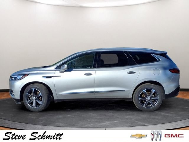 Used 2019 Buick Enclave Essence with VIN 5GAERBKW8KJ299731 for sale in Highland, IL