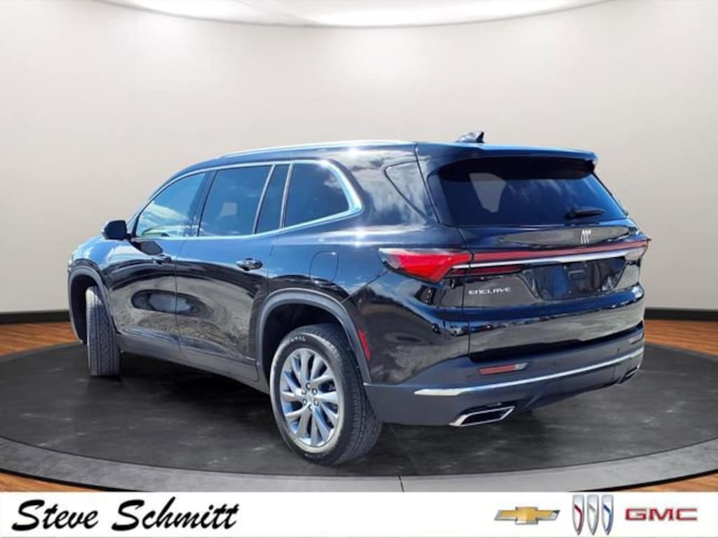 Used 2025 Buick Enclave Preferred SUV
