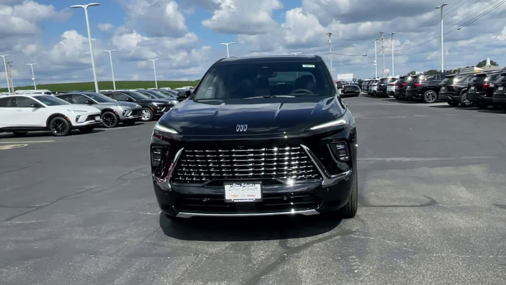 New 2026 Buick Enclave Avenir SUV