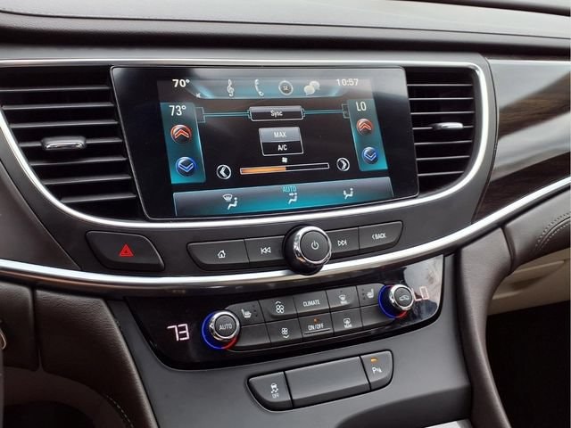 2018 Buick LaCrosse Essence - Photo 9