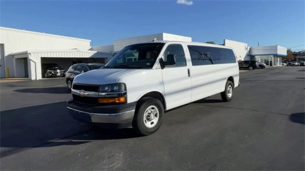 Used 2020 Chevrolet Express Passenger 3500 1LT Van