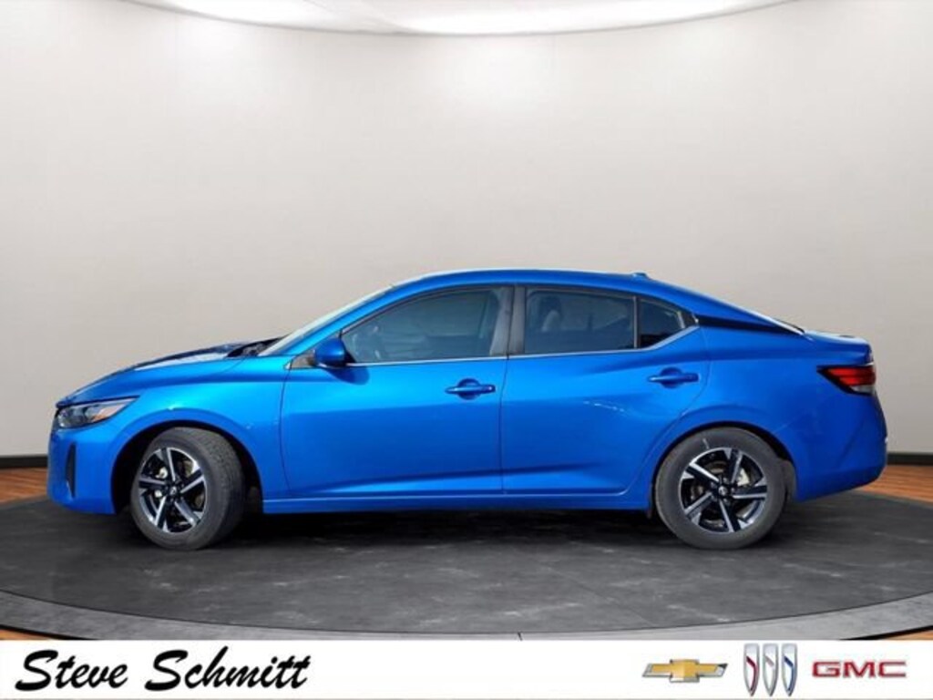 Used 2025 Nissan Sentra SV
