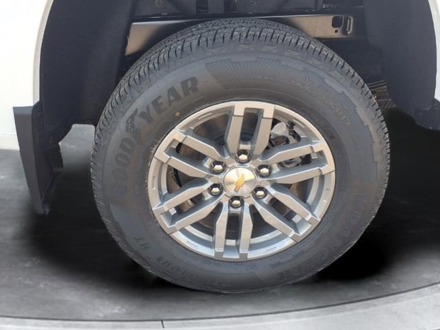 2026 Chevrolet Colorado LT - Photo 15