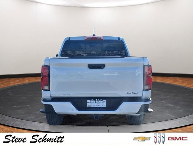 2026 Chevrolet Colorado LT - Photo 21