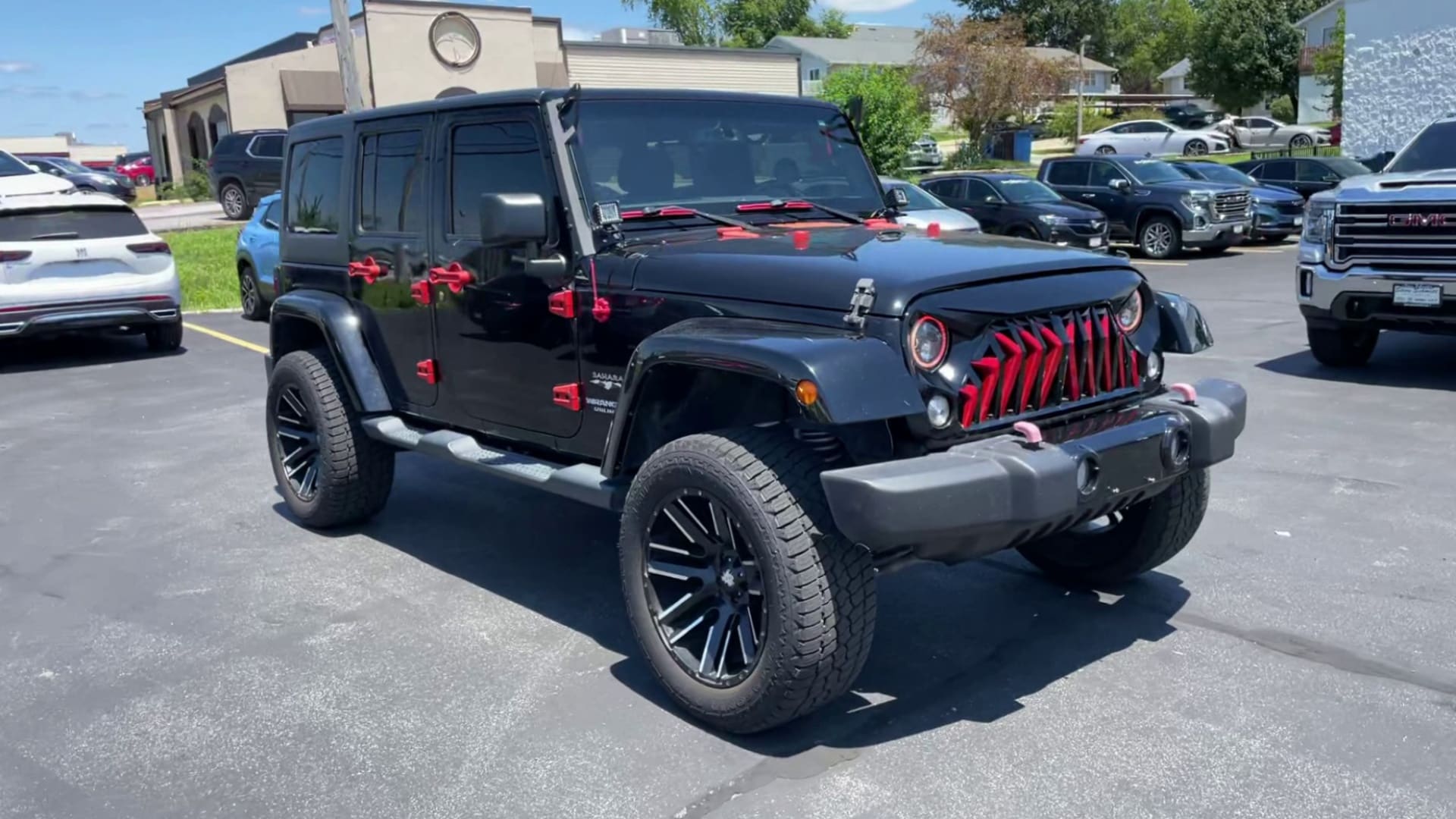 Used 2016 Jeep Wrangler Unlimited Sahara with VIN 1C4BJWEG2GL235006 for sale in Highland, IL