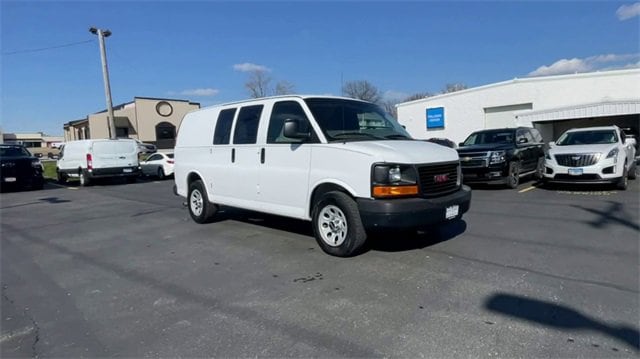 Used 2012 GMC Savana Cargo Base with VIN 1GTS7AF40C1148393 for sale in Highland, IL