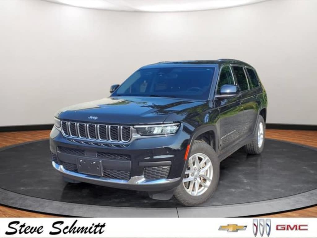 Used 2023 Jeep Grand Cherokee L Laredo 4x4 SUV