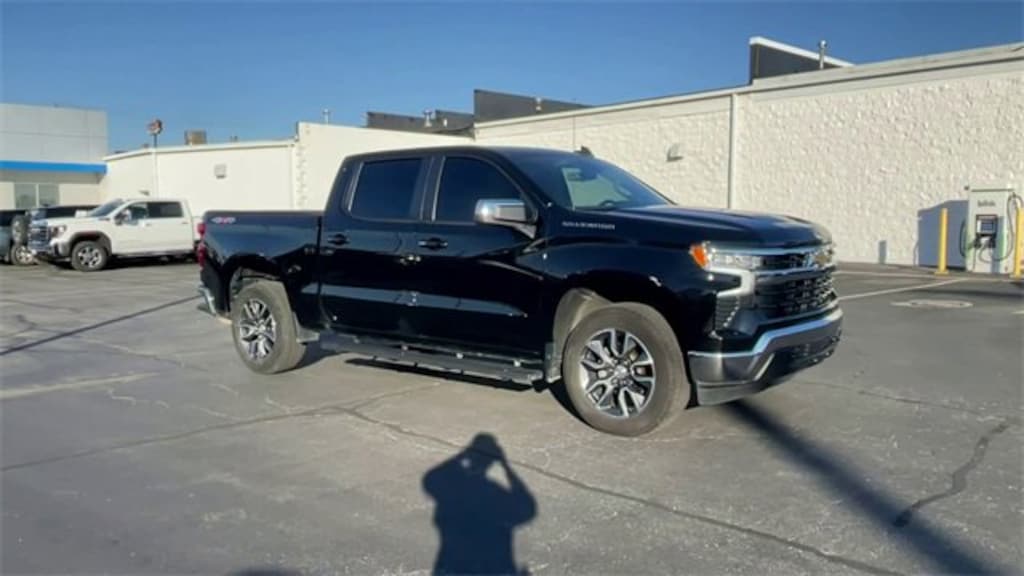 Used 2022 Chevrolet Silverado 1500 LT (2FL) Truck
