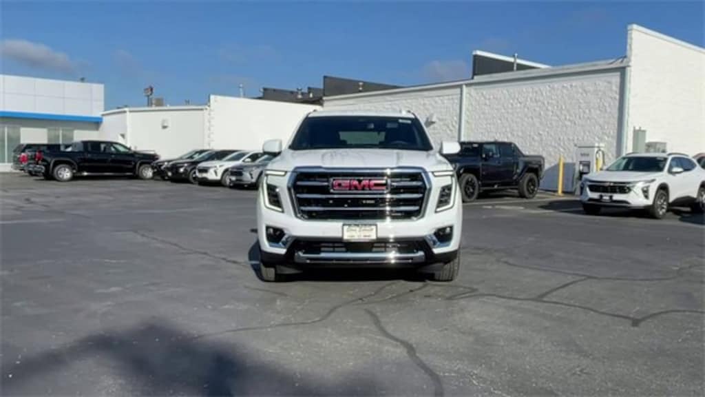 New 2026 GMC Yukon Elevation SUV