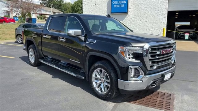 Used 2020 GMC Sierra 1500 SLT with VIN 3GTU9DED8LG137701 for sale in Highland, IL