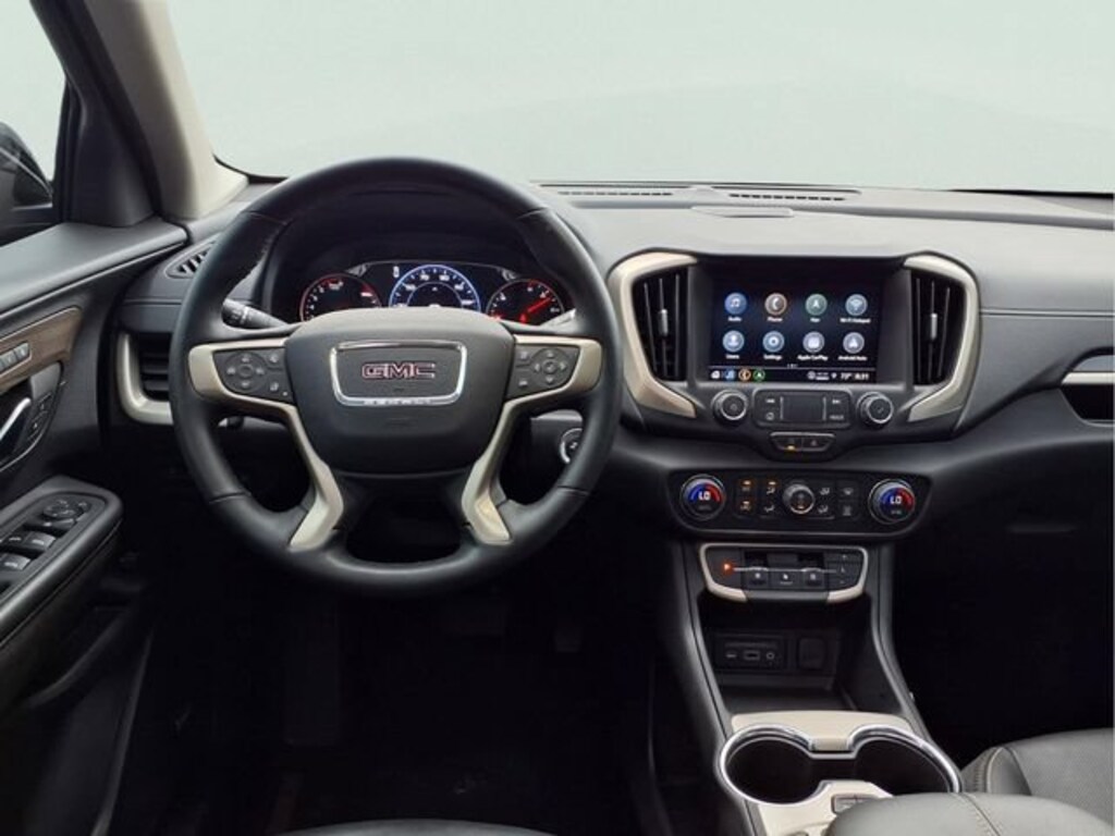 Used 2024 GMC Terrain Denali SUV