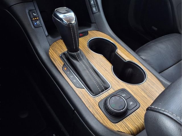 2017 GMC Acadia Denali - Photo 12
