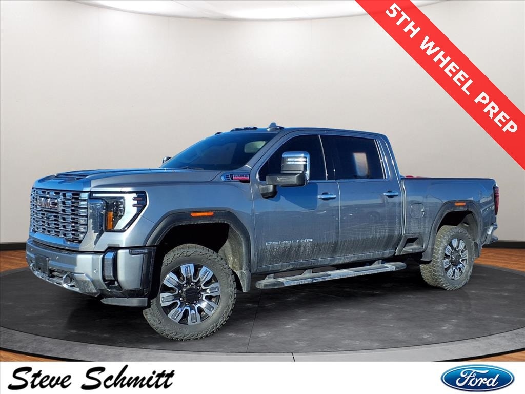 2024 GMC Sierra 2500HD Denali's photo