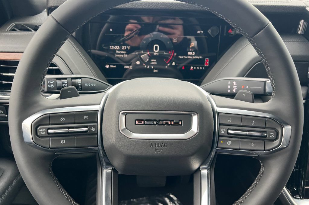 2026 GMC Yukon XL Denali - Photo 22