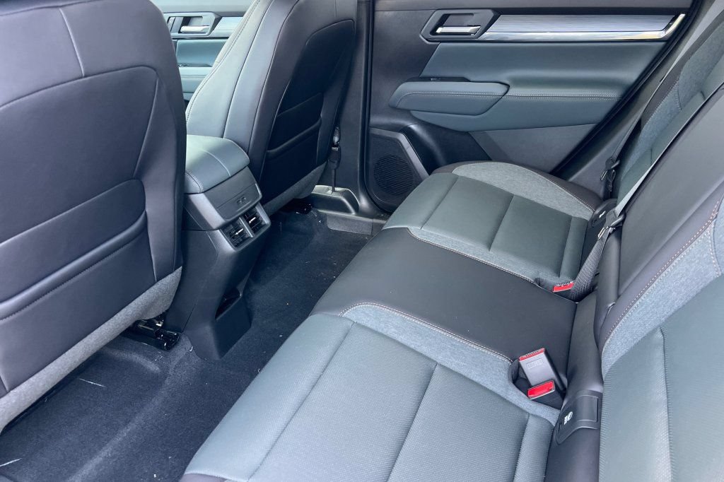 2026 GMC Terrain AT4 - Photo 9