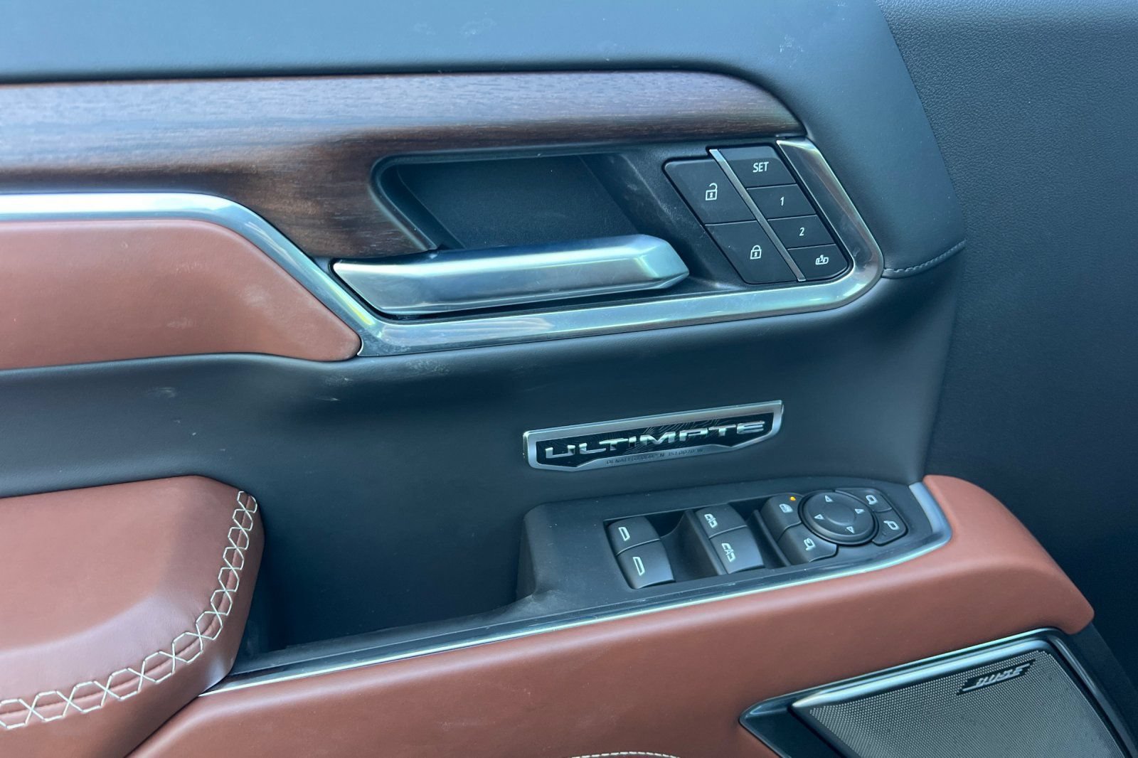 2025 GMC Sierra 1500 Denali Ultimate - Photo 8