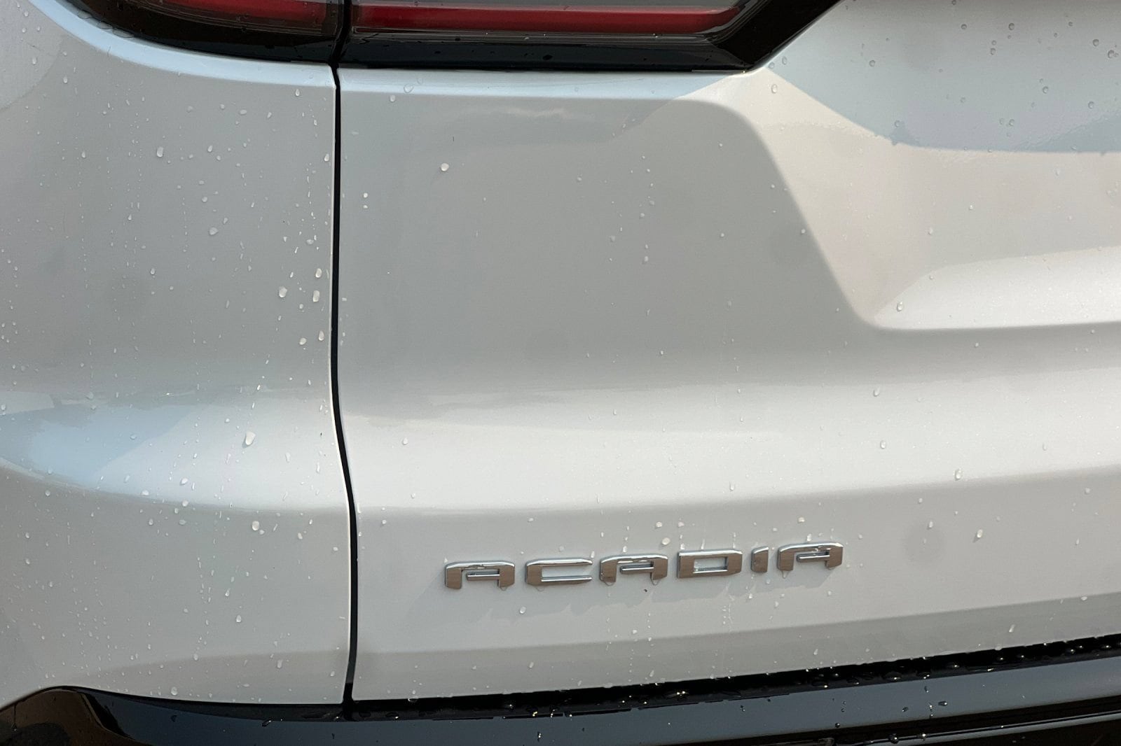 2026 GMC Acadia Denali - Photo 23