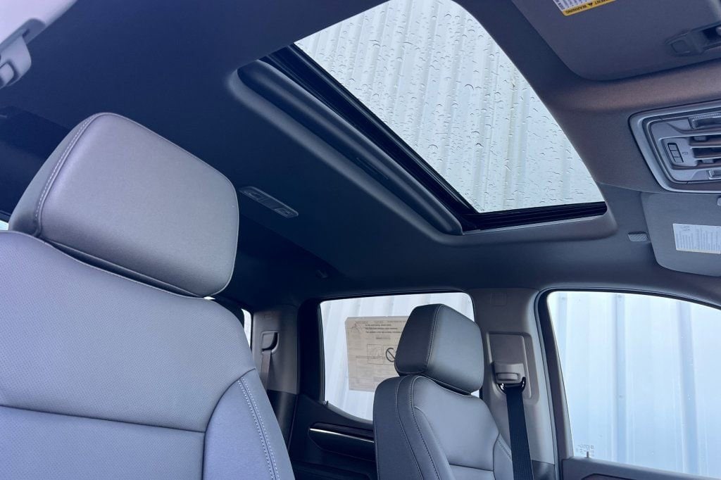 2026 GMC Sierra 1500 SLT - Photo 13