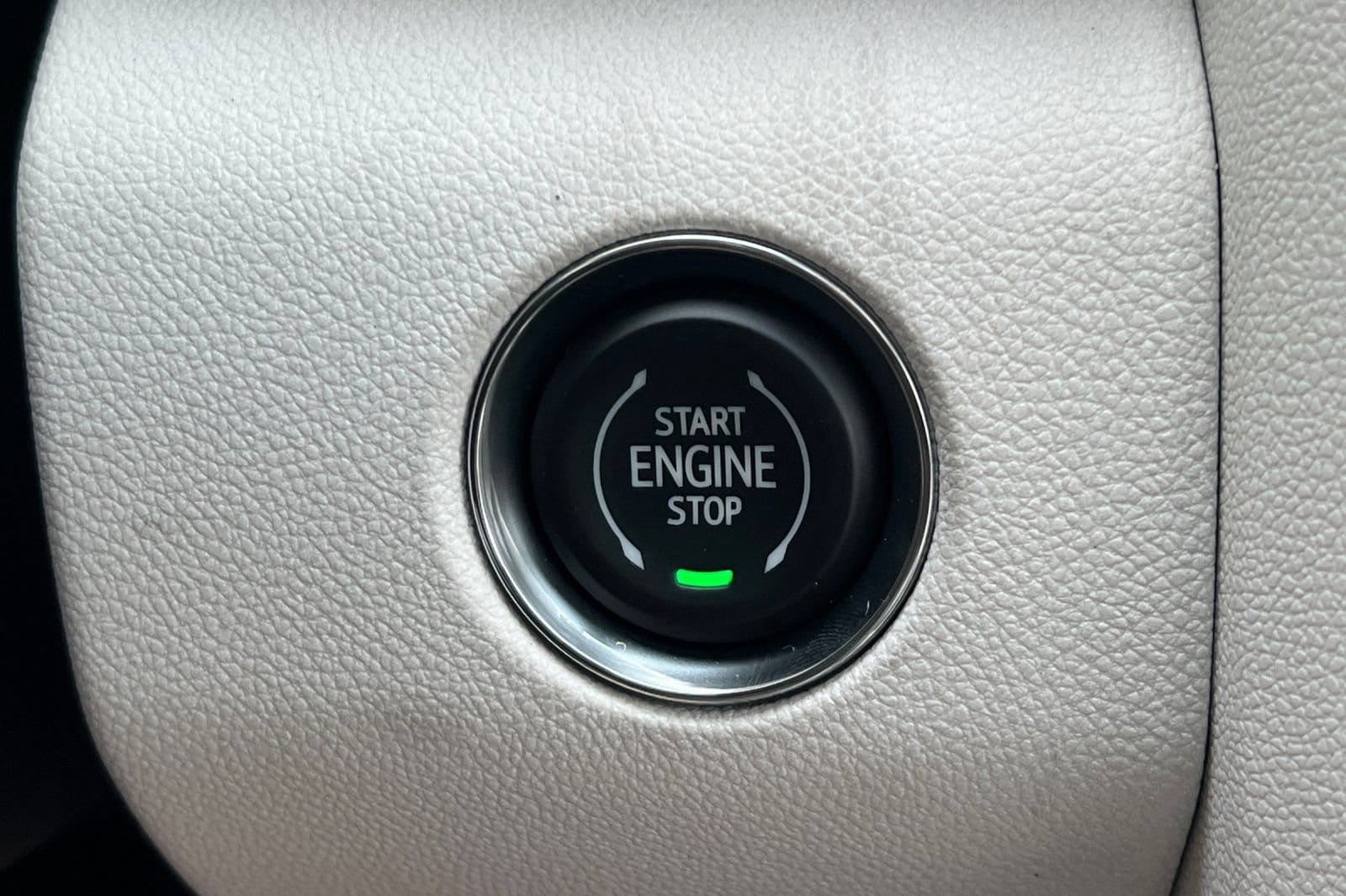 2026 GMC Acadia Denali - Photo 21
