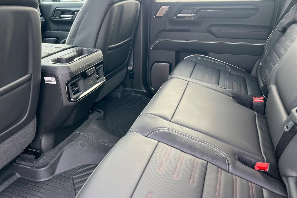 2026 GMC Sierra 2500HD AT4X - Photo 9