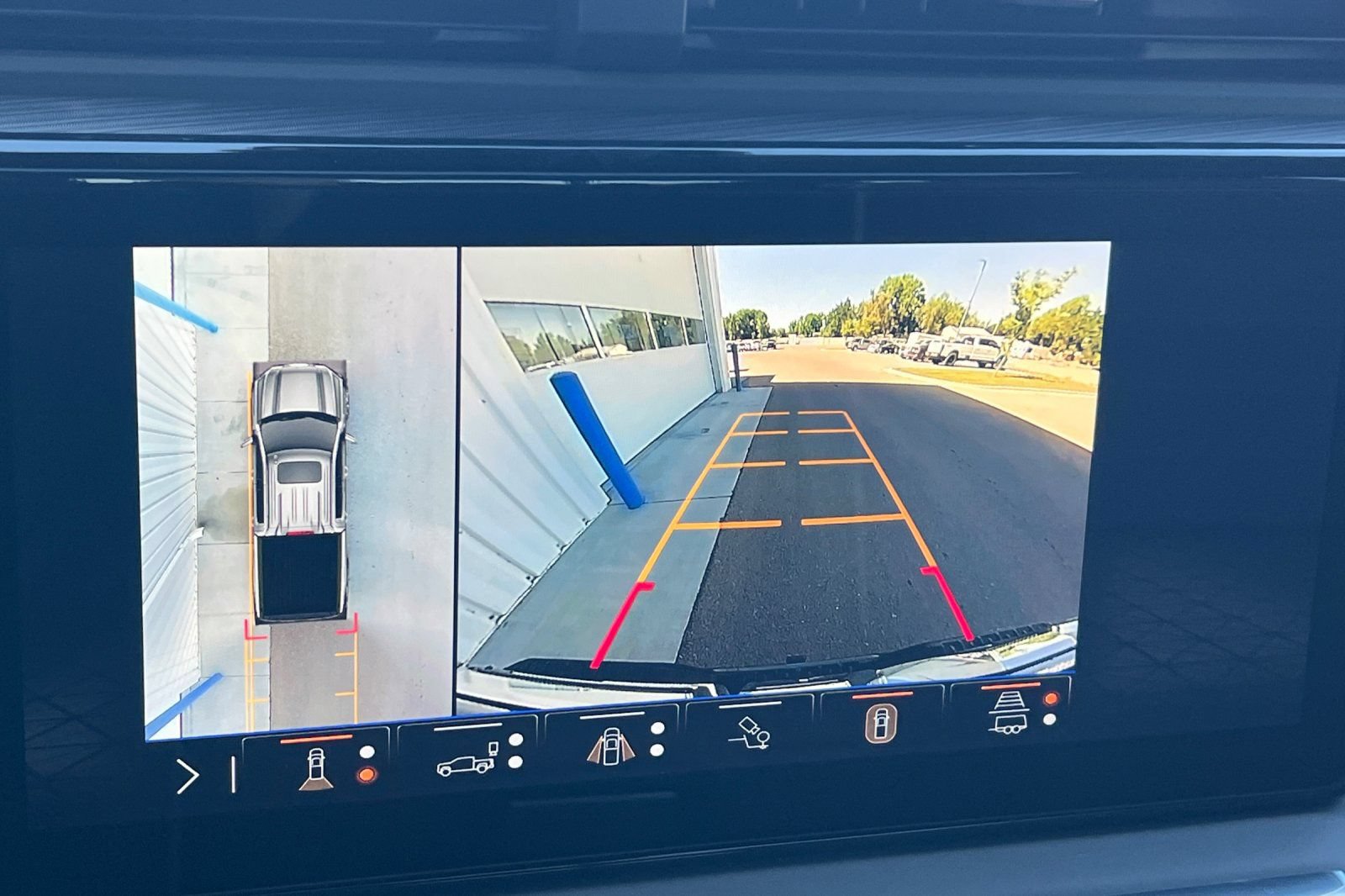 2025 GMC Sierra 1500 Denali Ultimate - Photo 16