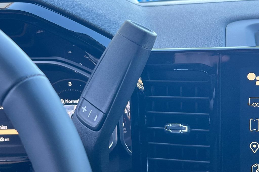 2026 GMC Sierra 1500 SLE - Photo 18