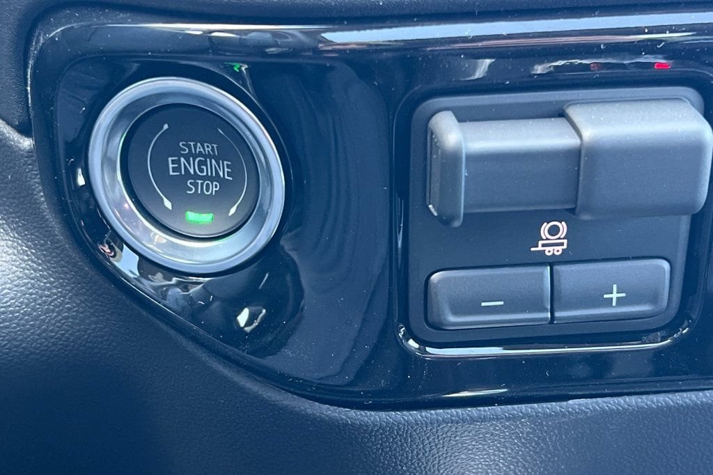 2026 GMC Sierra 1500 SLT - Photo 19